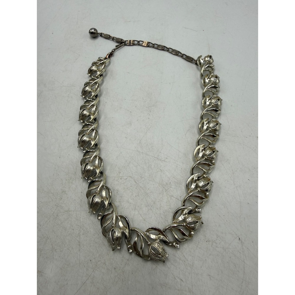 Vintage Lisner Silver Tone Floral Tulip Link Collar Necklace Adjustable 16.5"